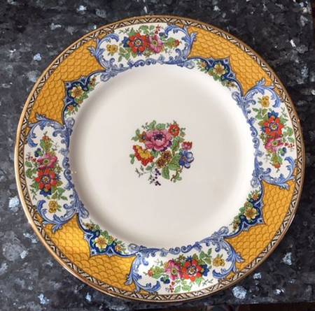 2197 Dinner Plate
