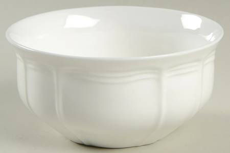 Antique White (Bone) Fruit/Dessert (Sauce) Bowl by Mikasa