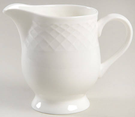 Trellis White Creamer