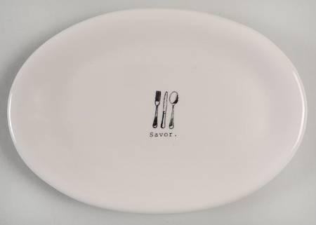Kitchen Icon 8" Oval Plate