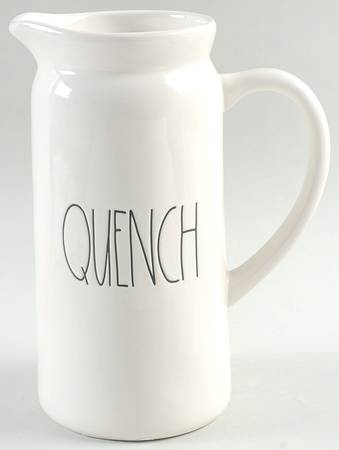 Farmhouse 48 Oz Pitcher