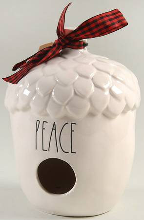 Farmhouse Birdhouse