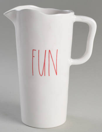 Farmhouse 36 Oz Melamine Pitcher
