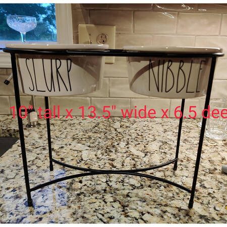 Farmhouse 3 Piece Dog Feeding Station