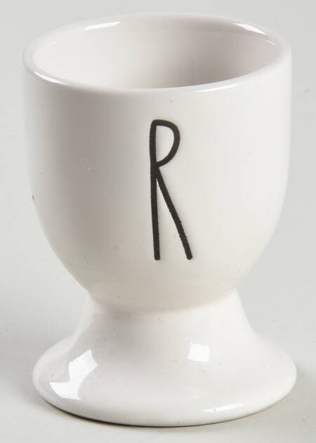 Farmhouse Footed Single Egg Cup