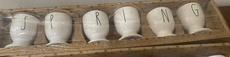 Farmhouse Footed Single Egg Cup-Boxed Set of 6