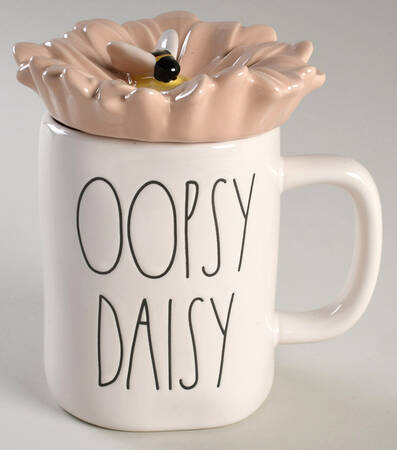 Farmhouse Figural Mug & Lid