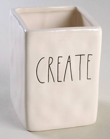 Farmhouse Pen Holder