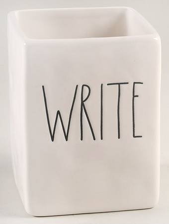 Farmhouse Pen Holder