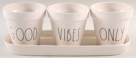 Farmhouse Planter Set (3) 4" Motif Planters (22-24) & Tray