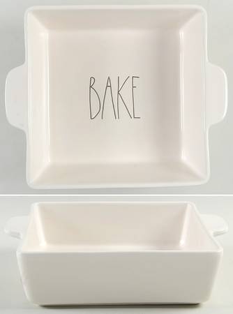 Farmhouse 10" Square Baker