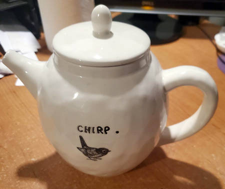 Rae Dunn Kitchenware Teapot & Lid