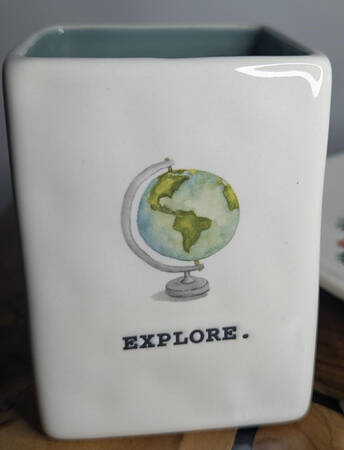 Rae Dunn Giftware Pen Holder