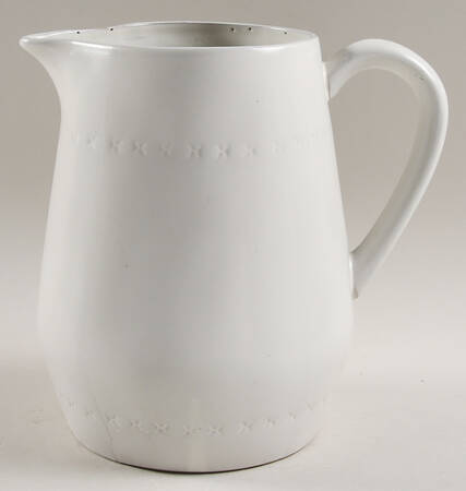 Hearth & Hand 90 Oz Pitcher