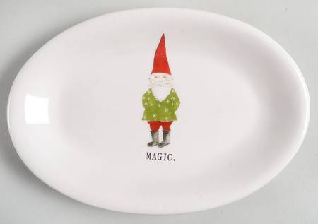 Christmas Gnomes 8" Oval Plate