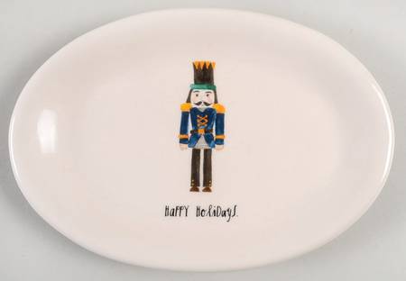 Nutcracker 8" Oval Plate