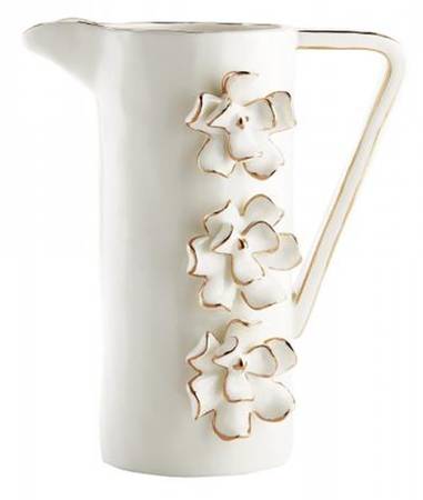 M2G25 8" Pitcher Vase