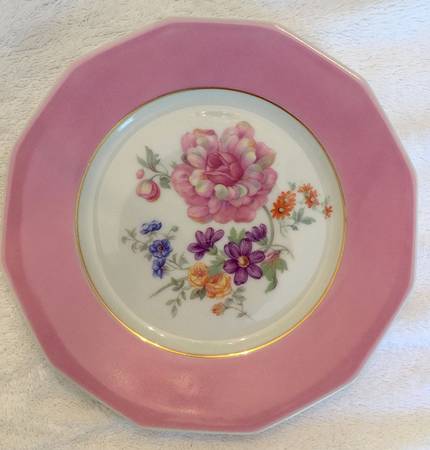 MRF16 Salad Plate