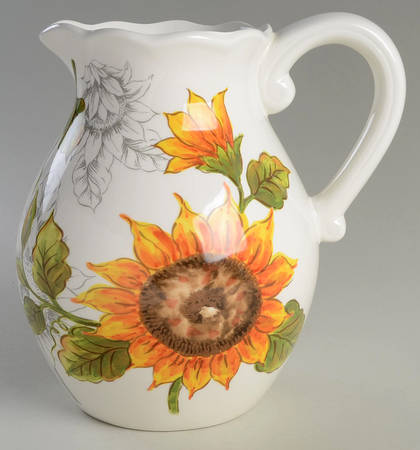 MXE26 84 Oz Pitcher