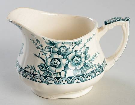Medway Decor Green Creamer