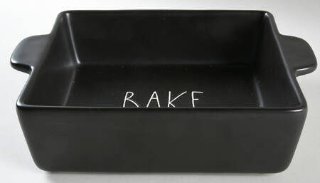 Farmhouse Black 10" Square Baker