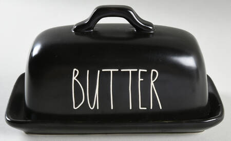 Farmhouse Black 1/4 Lb Covered Butter
