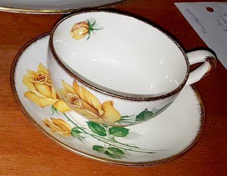 MEK442 Flat Cup & Saucer Set