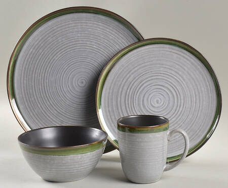 Willa Green 4 Piece Place Setting