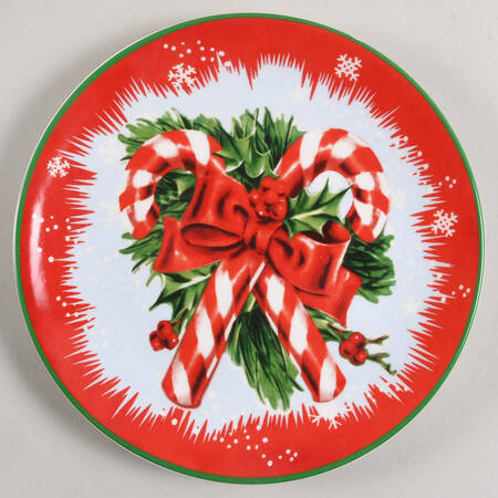 Classic Christmas Salad/Dessert Plate