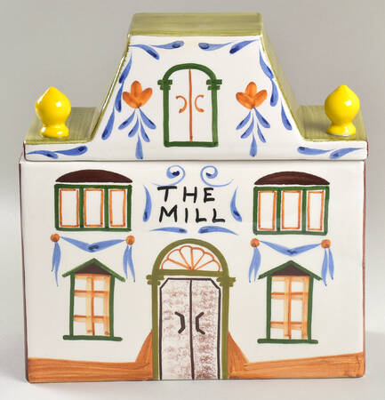 Italian Village by Meiselman Imports