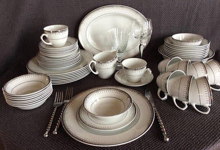 Versailles Flat Cup & Saucer Set