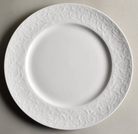 Embossed Parchment Dinner Plate