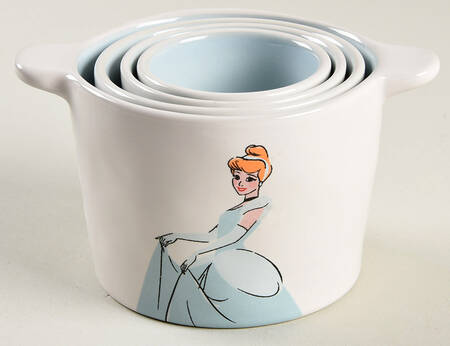 Disney Princess Measuring Cup Set (1 Cup,1/2 Cup,1/3 Cup,1/4 Cup) by Magenta