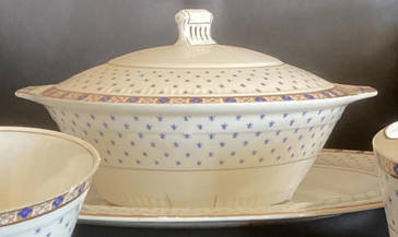 Venetia Round Covered Vegetable