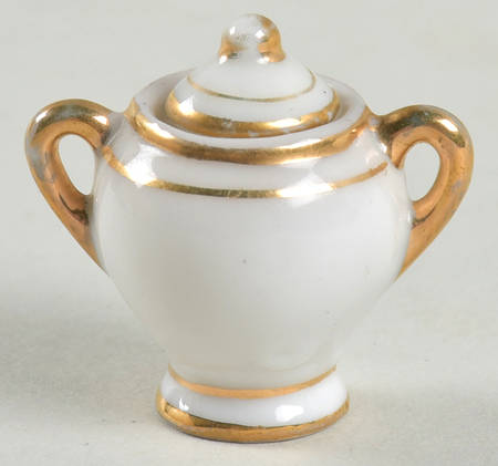 M8Y1 Child's Sugar Bowl & Lid