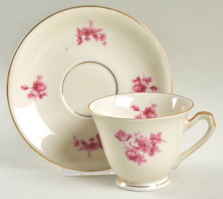 MPI3 Footed Cup & Saucer Set