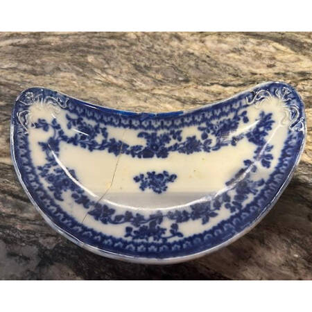 Hudson (Flow Blue No Trim) Bone Dish