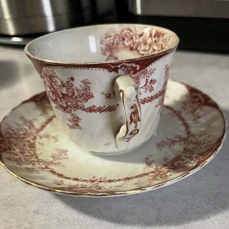 Kelvin Red Flat Cup & Saucer Set