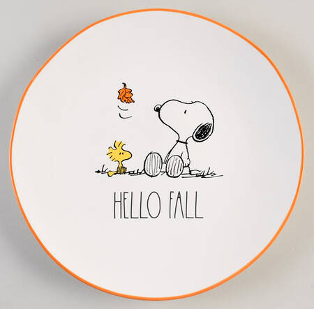 Peanuts Dinner Plate