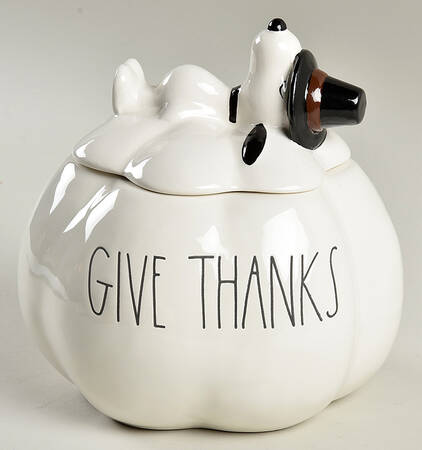 Peanuts Figural Cookie Jar & Lid