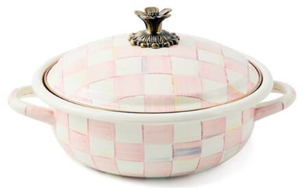Rosy Check (Enamelware) 2.25 Qt Round Covered Casserole