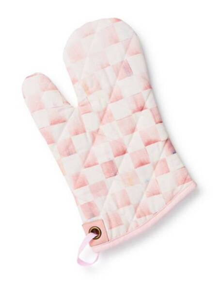 Rosy Check Cloth Oven Mitt