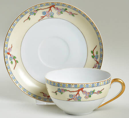 MEI1323 Flat Cup & Saucer Set
