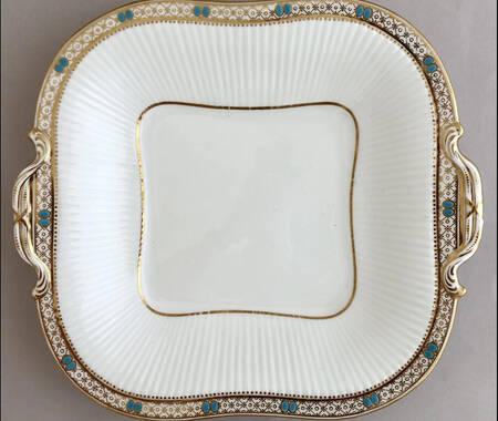 A1964 Square Handled Cake Plate
