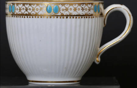 A1964 Footed Cup