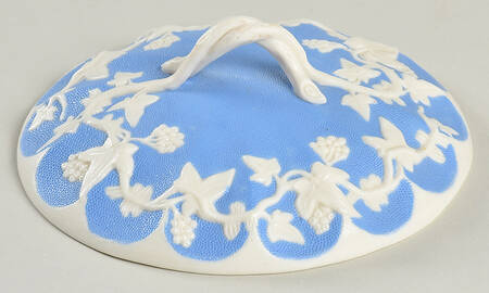 Parian Ware Lid for Sauce Boat