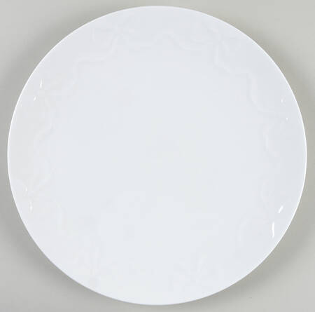 Embossed Bow Dinner Plate