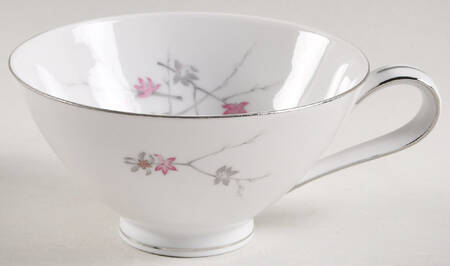 Arlene Footed Cup
