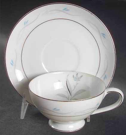 Baronet Footed Cup & Saucer Set