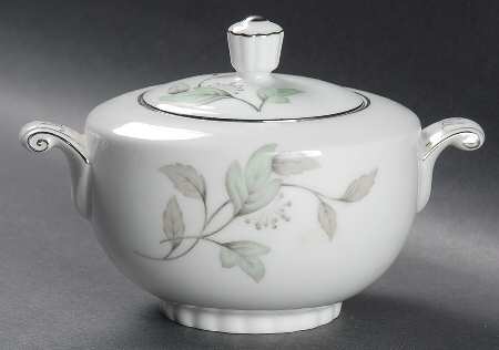 Carole Sugar Bowl & Lid